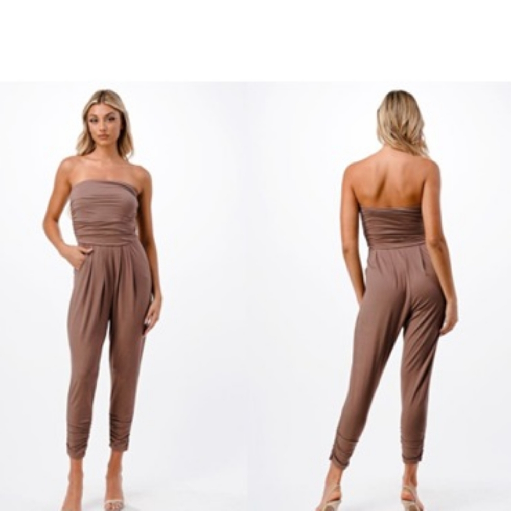 Tube top shirring Jumpsuit with pockets Deep taupe